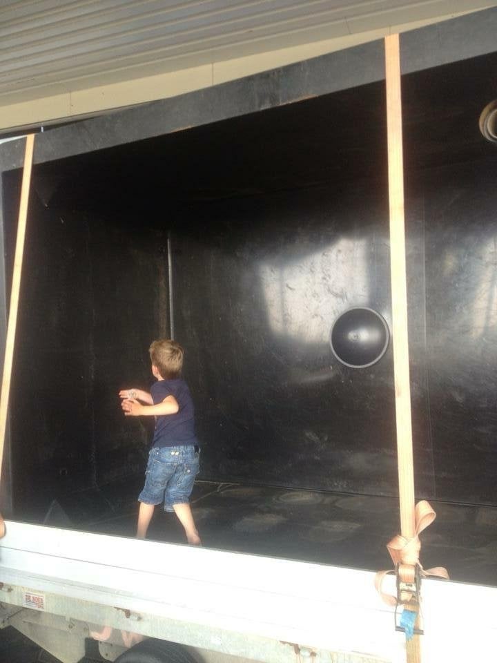 Hope vijver bak 3x2x1.5m met bodemdrain en skimmer, Ophalen, Gebruikt