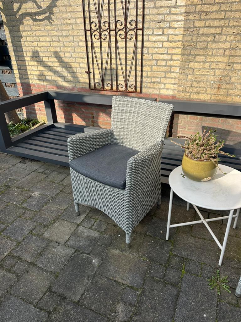Intenso tuinstoel (Kees Smit), Ophalen, Zo goed als nieuw, Wicker