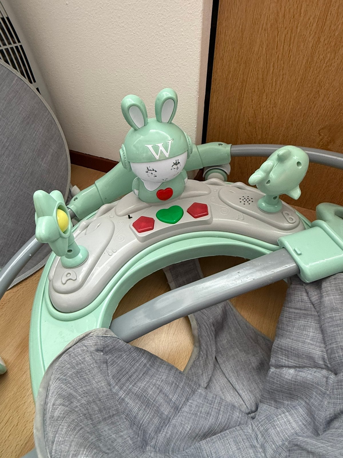 Loopstoel baby vanaf 6 maanden tot 18 maanden., Ophalen, Gebruikt