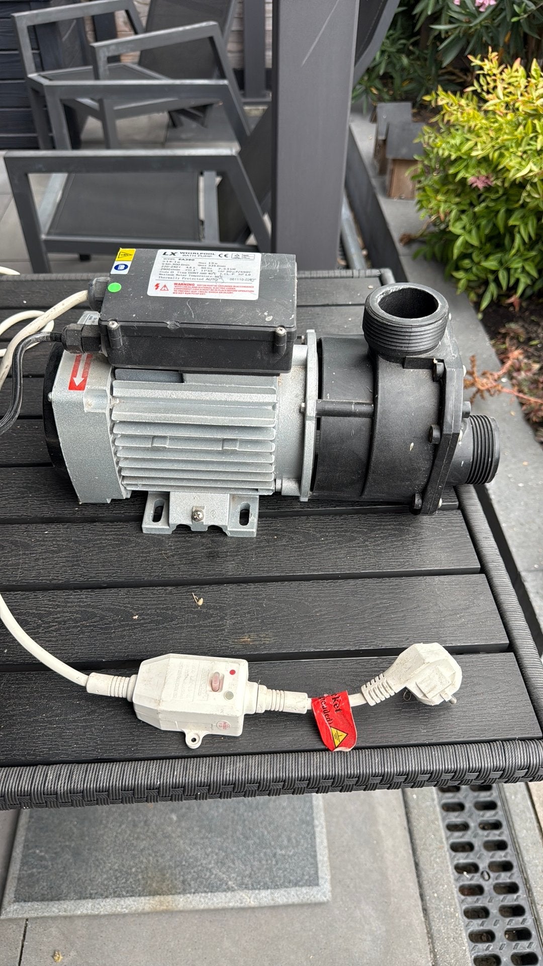 Pomp tbv whirlpool, Ophalen