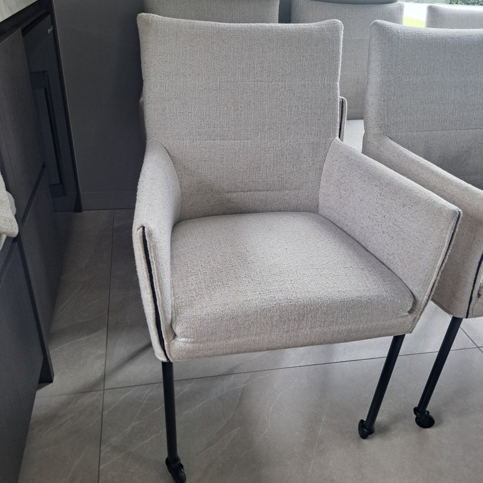 Eetkamerstoelen - Amper 2 jaar oud, zeer goede staat, Ophalen, Zo goed als nieuw, Vijf, Zes of meer stoelen, Stof