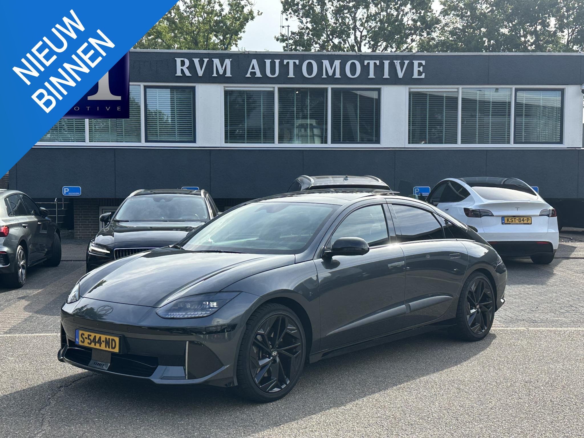 Hyundai IONIQ 6 First Edition AWD 77.4 kWh SOH 100% | PANO |, Auto's, Hyundai, Gebruikt, Leder en Stof, Origineel Nederlands, Vierwielaandrijving