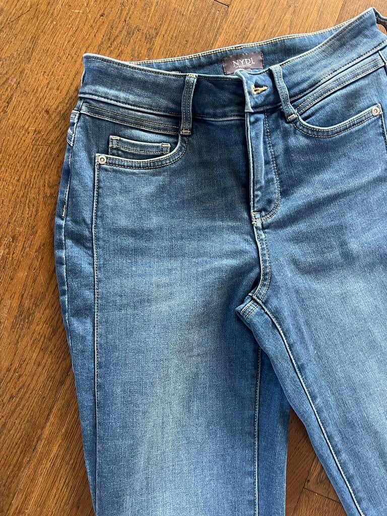 NYDJ jeans maat 2, nieuw zonder kaartjes, Ophalen of Verzenden, Nieuw, Blauw, W27 (confectie 34) of kleiner