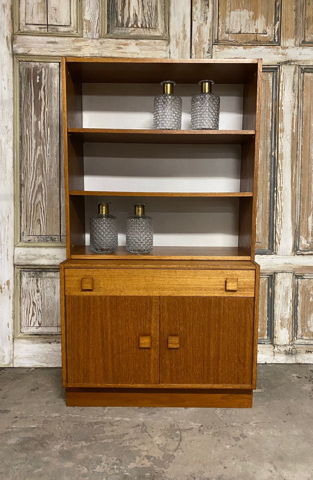 Prachtige -tweedelige- wandkast uit de jaren 60. Vintage,, Ophalen, -, 100 tot 150 cm, -