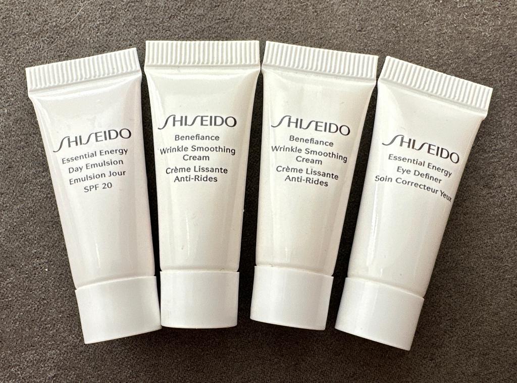 Shiseido Essential Energy en Benefiance creme testers set, Sieraden, Tassen en Uiterlijk, Uiterlijk | Gezichtsverzorging, Ophalen of Verzenden