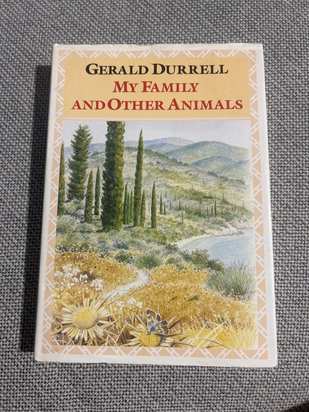 My Family and Other Animals - Gerald Durrell (Engels), Ophalen of Verzenden, Gelezen, Europa overig