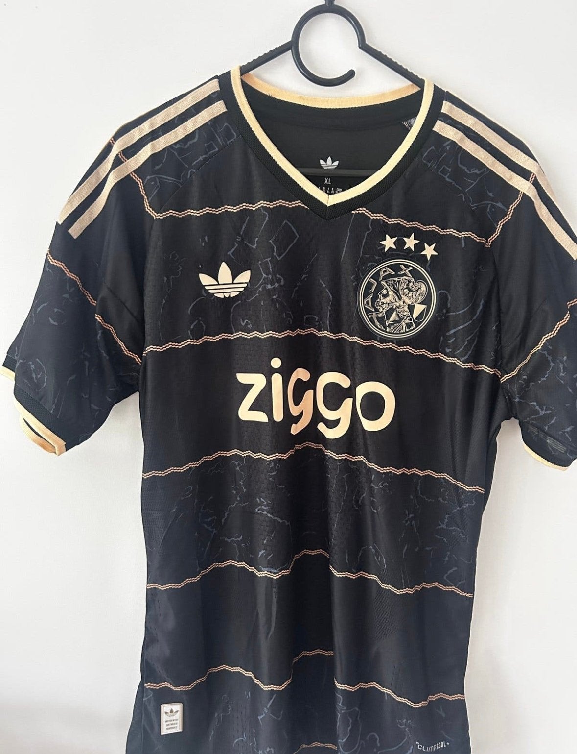 Nieuwe ajax uitshirt, Sport en Fitness, Voetbal, Maat XL, Ophalen of Verzenden, Nieuw, Shirt