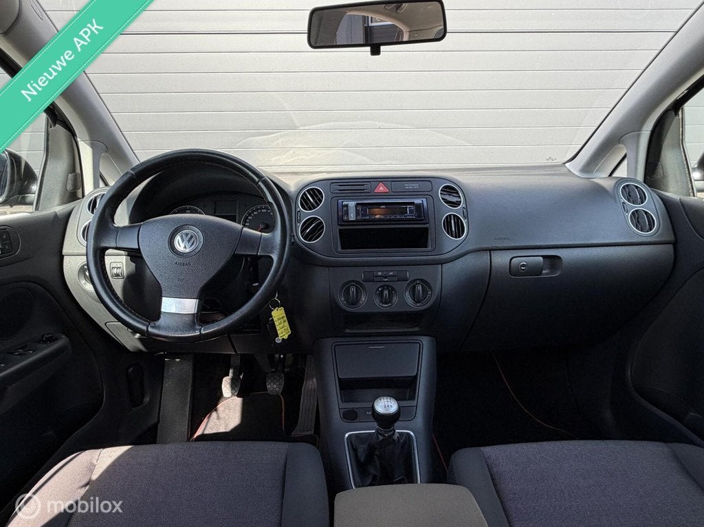 Volkswagen Golf Plus 1.6 FSI Optive 2 AIRCO*HAAK*NAP*MP3*BLE, Auto's, Volkswagen, Gebruikt, Huisgarantie, 4 cilinders, Met garantie (alle)
