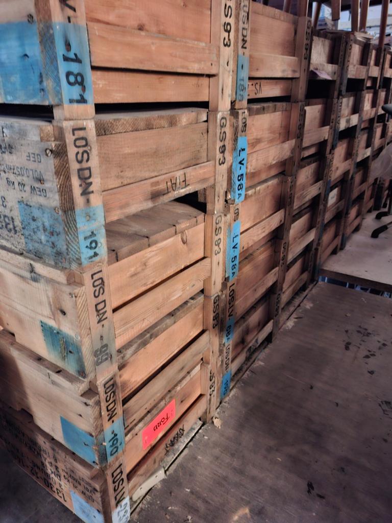 Houten kratten, houten bak, Doe-het-zelf en Verbouw, Kratten en Dozen, Ophalen, 60 cm of meer, Krat, 50 cm of meer