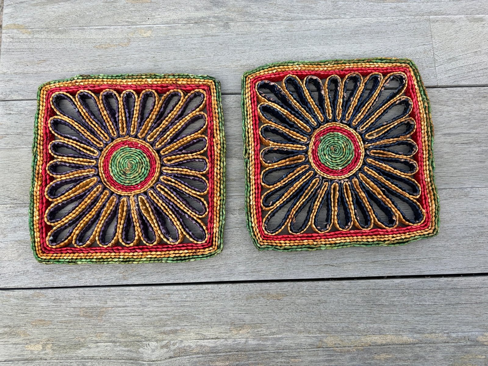 Set van 2 retro pannenonderzetters, Gebruikt, Meerkleurig, Overige stijlen, Ophalen of Verzenden