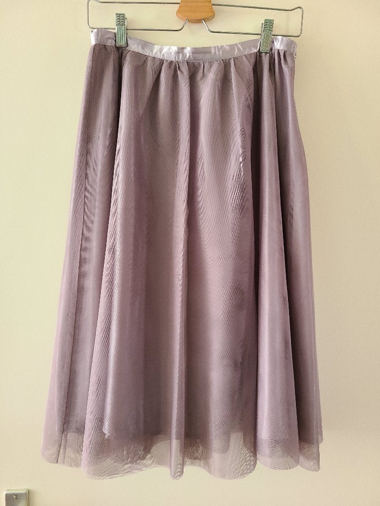 Lila/paars kleurige rok, tule/zijdeachtig, Amisu, maat 38, Kleding | Dames, Rokken, Maat 38/40 (M), Paars, Nieuw, Ophalen of Verzenden