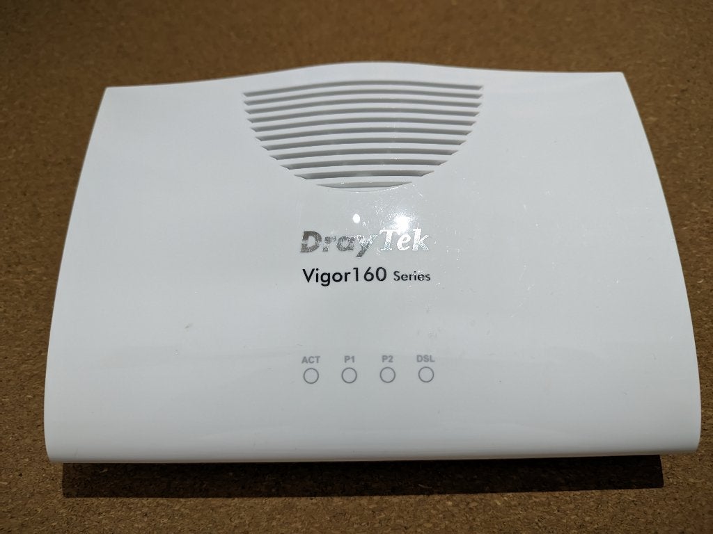 Draytek Vigor 167 - VDSL modem, Ophalen of Verzenden, Zo goed als nieuw