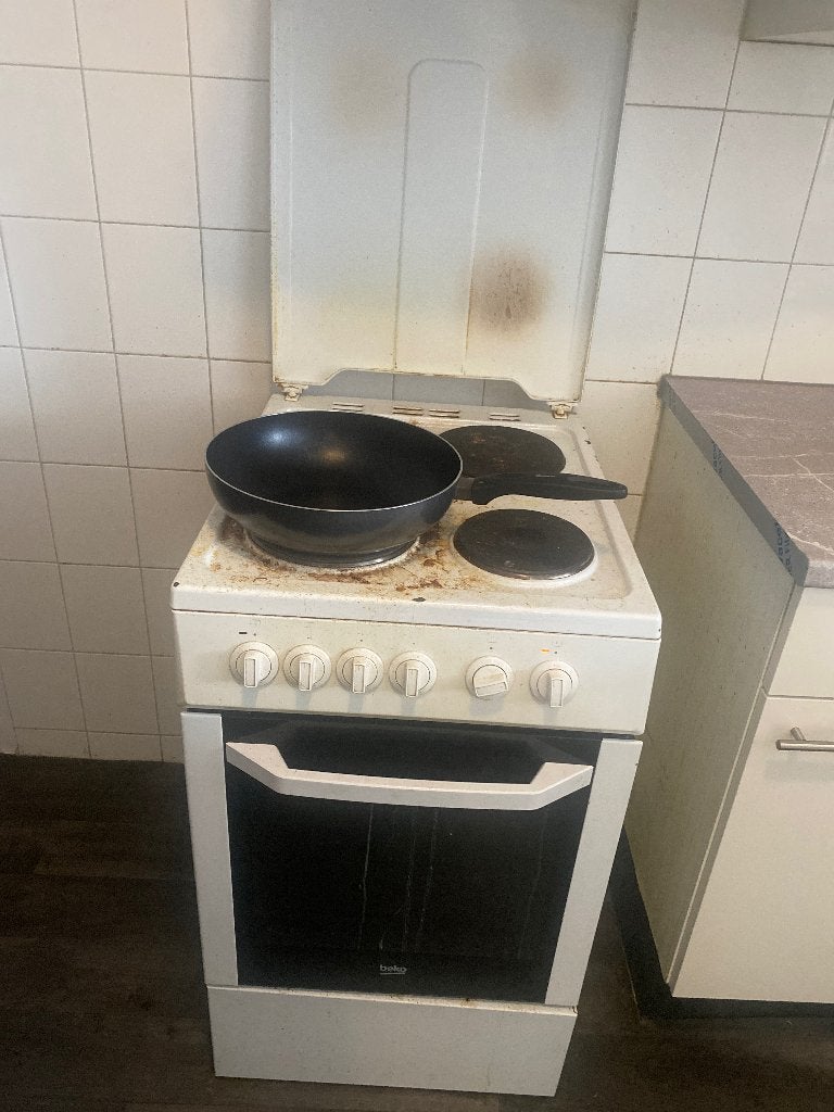 Elektrische fornuis, Ophalen, Wit, Enkelwandige keuken