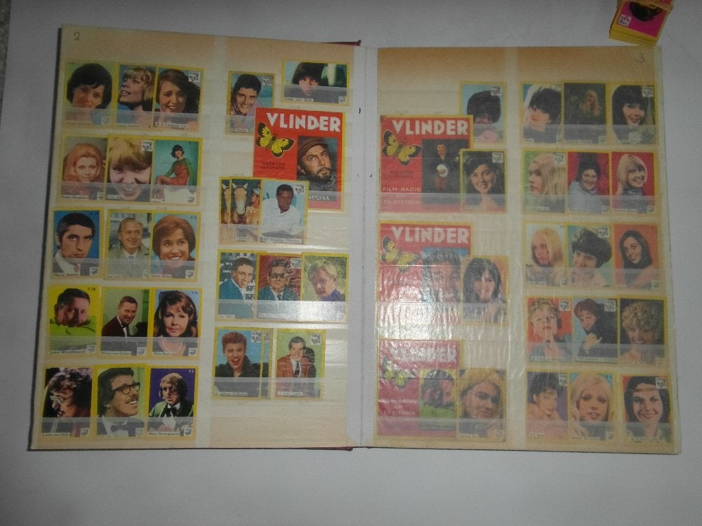 2 mappen Vlinder lucifermerkjes, vol sterren jaren 60/70 en, Ophalen of Verzenden, Gebruikt, Overige typen
