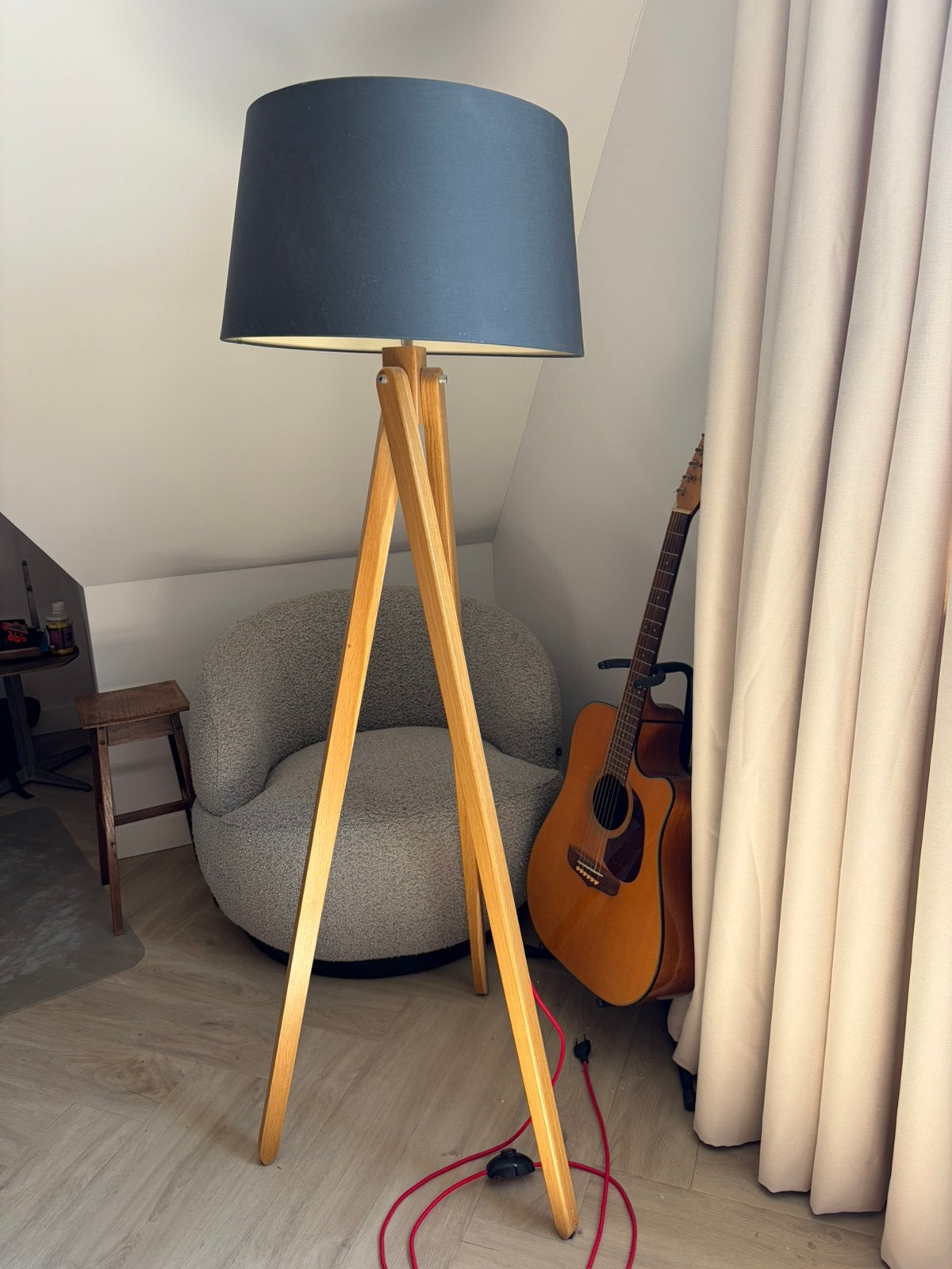 Vloerlamp houten driepoot antraciet kap, Ophalen, Zo goed als nieuw, 150 tot 200 cm