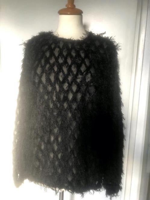 TRAMONTANA zwarte top metg veertjes-effect maat 42, Kleding | Dames, Tops, Tramontana, Zwart, Maat 42/44 (L), Ophalen of Verzenden