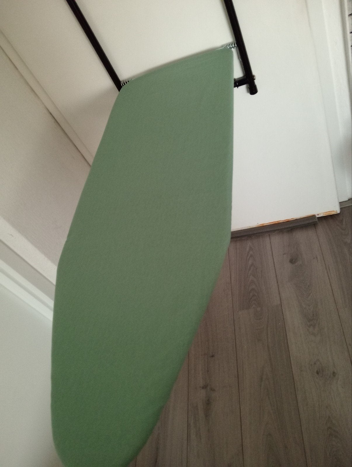 Strijkplank opklapbaar voor aan de deur, Ophalen, Zo goed als nieuw