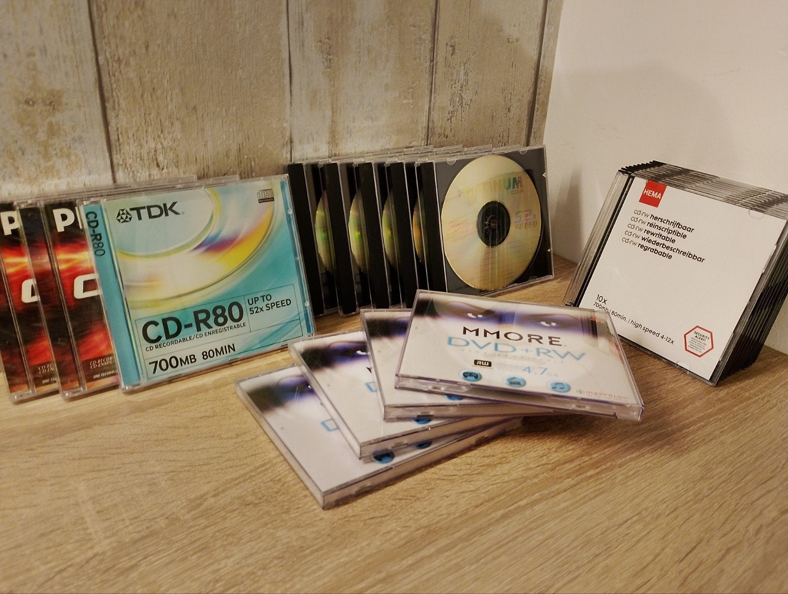 Grote partij lege CD's en DVD's, Computers en Software, Ophalen of Verzenden, Nieuw, Cd, Herschrijfbaar