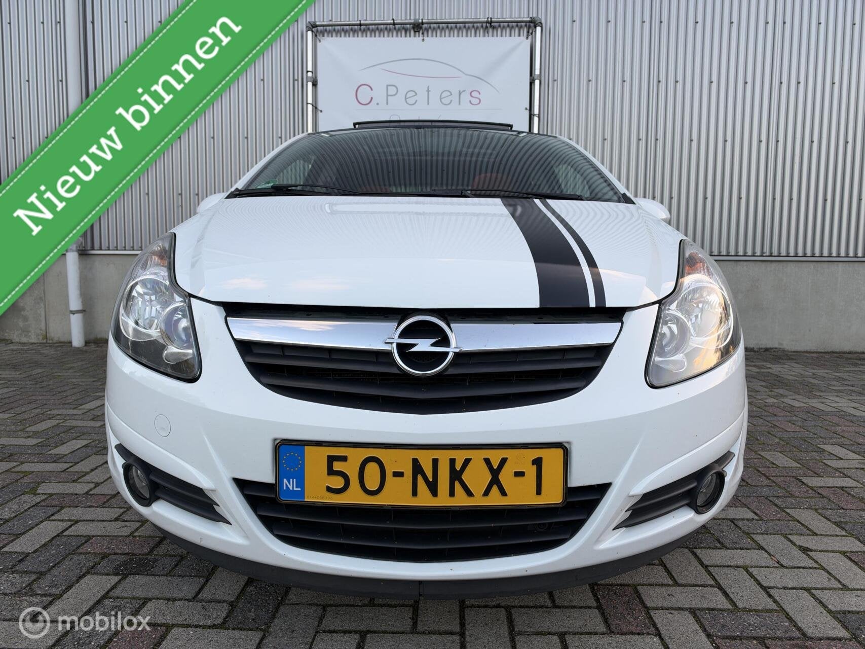 Opel Corsa 1.2-16V '111' Edition 2010 / Automaat / Schuifdak, Auto's, Euro 5, Gebruikt, 4 cilinders, 1229 cc