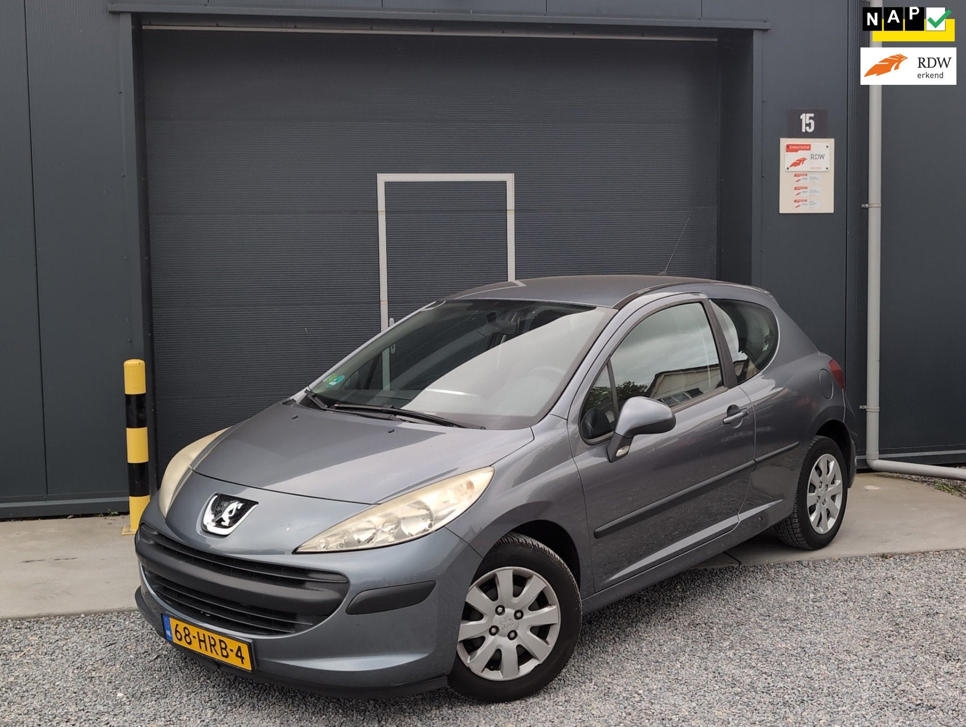 Peugeot 207 1.4 VTi Cool 'n Blue APK Boekjes compleet, Stof, Gebruikt, 49 €/maand, Origineel Nederlands