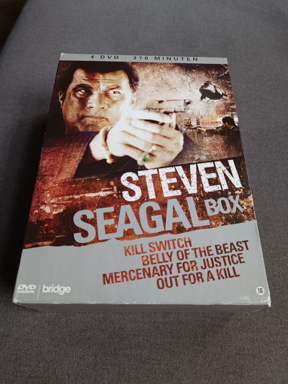 Steven seagal - 4 dvd box, Cd's en Dvd's, Dvd's | Actie, Vanaf 16 jaar, Ophalen of Verzenden, Zo goed als nieuw