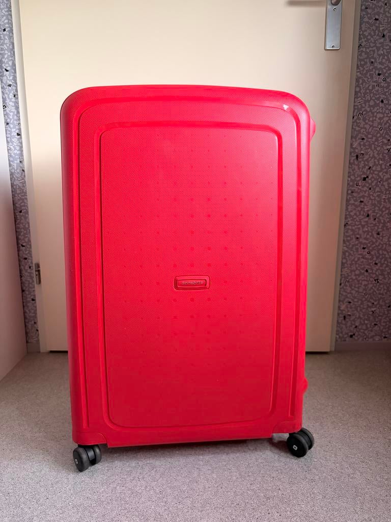 Samsonite Scure Spinner - 75cm crimson red, Sieraden, Tassen en Uiterlijk, Koffers, Gebruikt, Hard kunststof, 45 tot 55 cm, 70 cm of meer