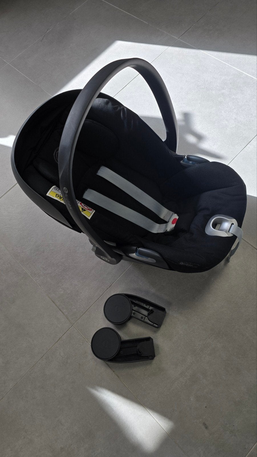 Cybex autostoel groep 0 met adapters voor Cybex Balios, Ophalen