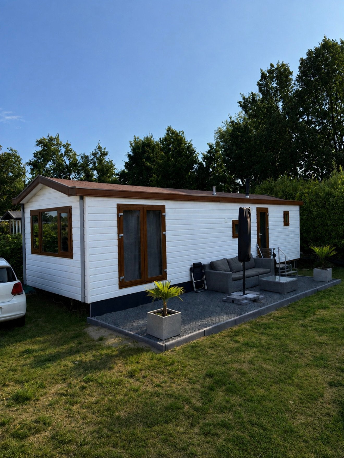 Kunstof chalet 11x3,75 meter op camping de byvanck, Caravans en Kamperen, Stacaravans, Tot en met 4