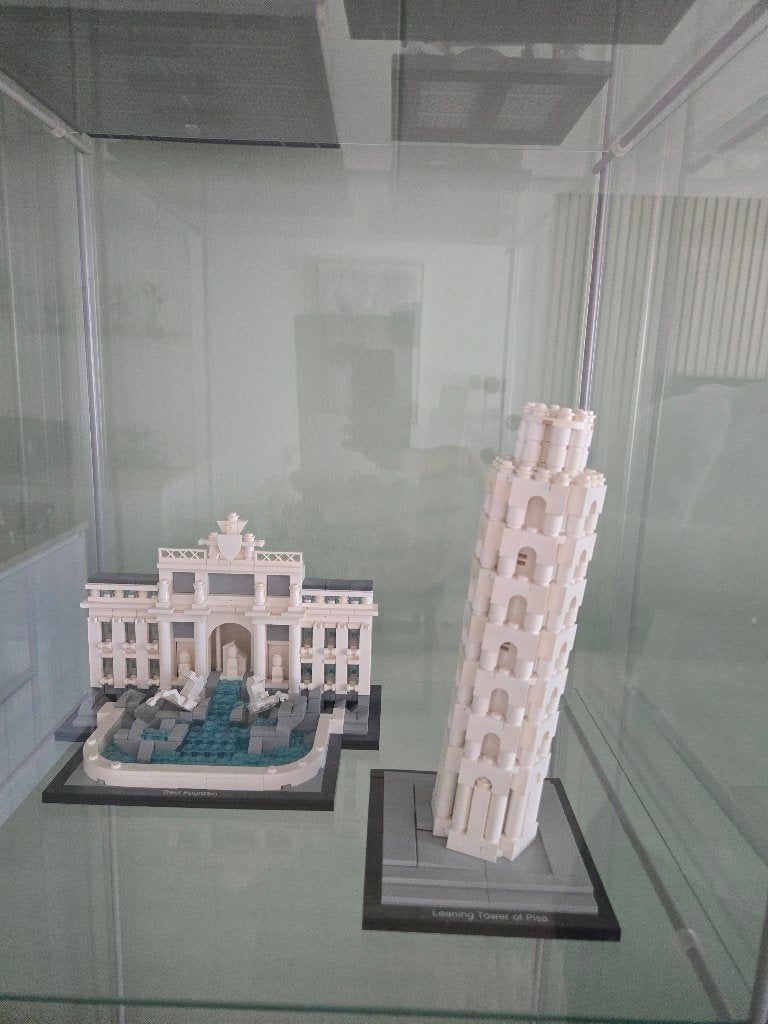 LEGO ARCHITECTURE: Toren van Pisa 21015 Compleet+Doos+ Boek, Lego, Architecture, Ophalen of Verzenden, Zo goed als nieuw