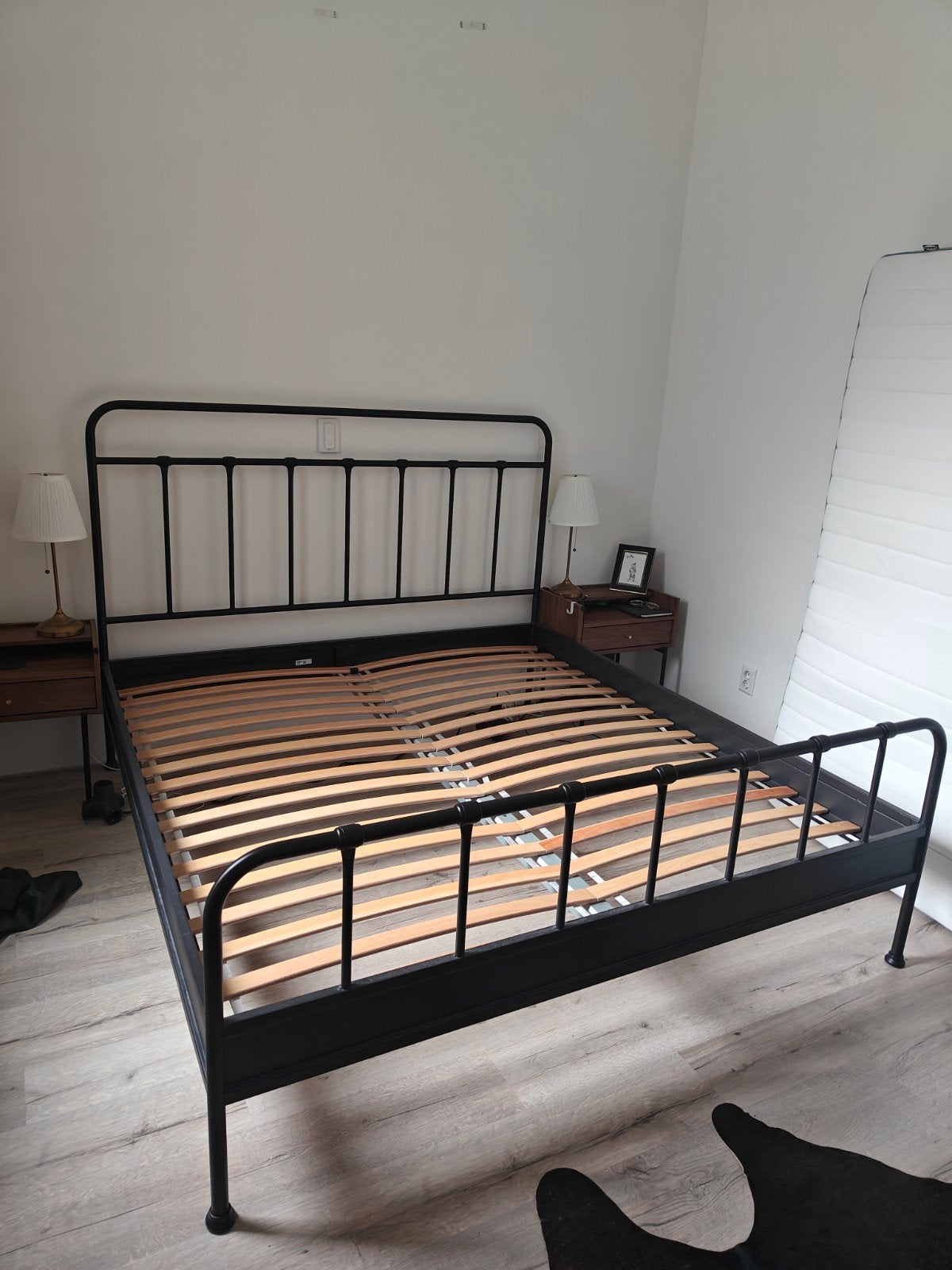 Ikea Stjärnö Bed Frame, Ophalen, Modern, Industrieel, Zwart, Tweepersoons
