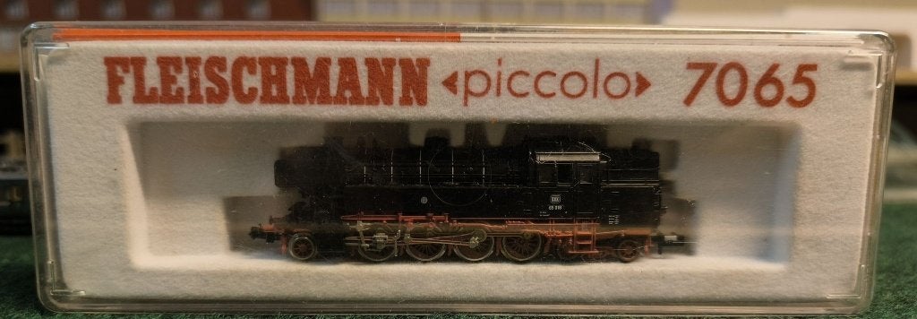 Fleischmann 7065 loc, Hobby en Vrije tijd, Modeltreinen | N-Spoor, Fleischmann, Ophalen of Verzenden, Zo goed als nieuw, Analoog
