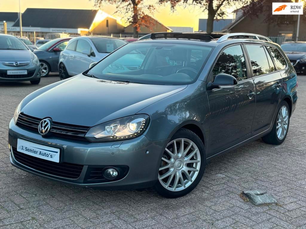 Volkswagen Golf Variant 1.2 TSI Highline MATCH AUTOMAAT PANO, Auto's, Volkswagen, Euro 5, Gebruikt, 700 kg, Alcantara