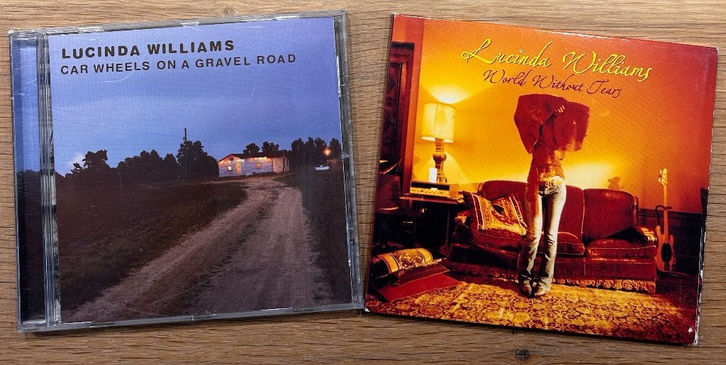 LUCINDA WILLIAMS - Car wheels & World w.o. tears ( 2 CDs ), Ophalen of Verzenden, Zo goed als nieuw, Singer-songwriter