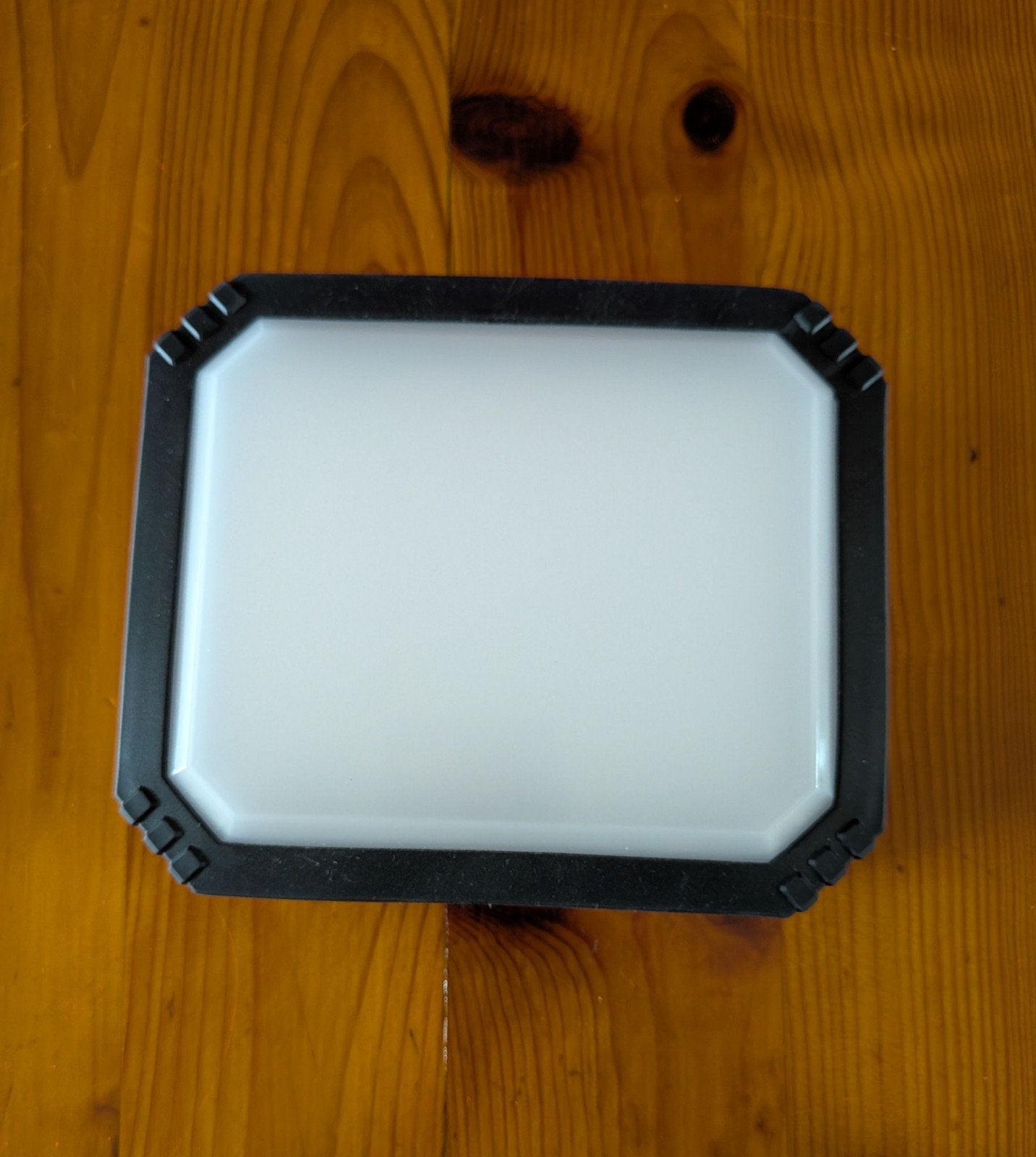 Oplaadbare campinglamp - LED werklamp, Ophalen of Verzenden, Zo goed als nieuw