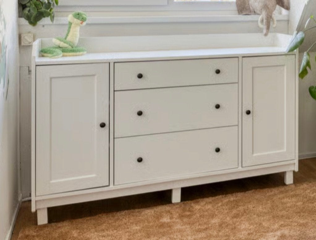 IKEA Hauga Buffetkast omgebouwd tot Commode, Ophalen, 50 tot 70 cm, 100 cm of meer, Voetruimte