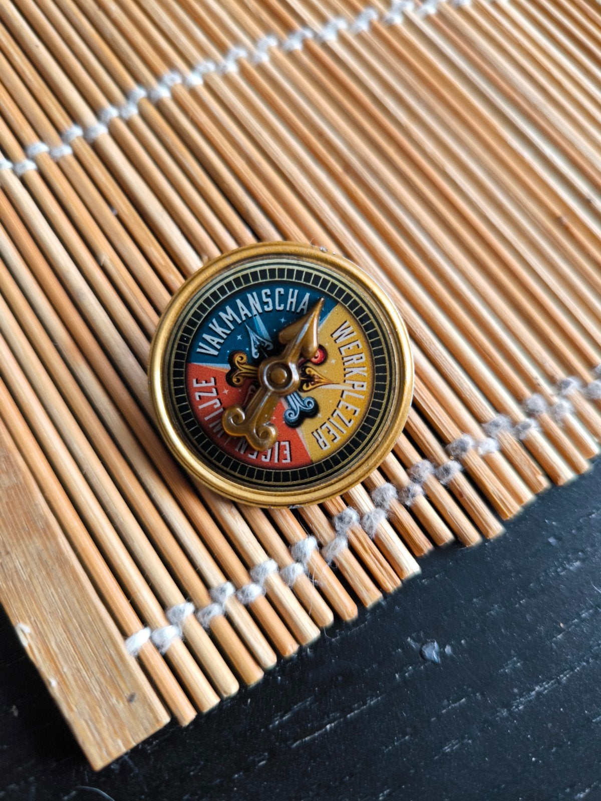 Efteling Pin - werknemers pin, Ophalen of Verzenden, Gebruikt, Button of Speldje