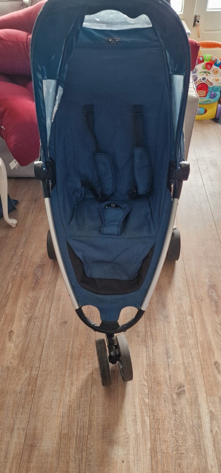 Quinny Buggy met reistas, adapters en regenhoes, Kinderen en Baby's, Kinderwagens en Combinaties, Ophalen, Gebruikt, Kinderwagen