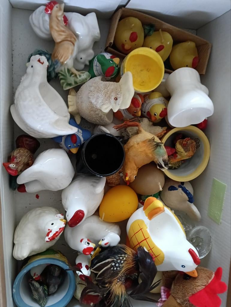 Verzameling van diverse kip- en haanfiguren, Antiek en Kunst, Ophalen of Verzenden