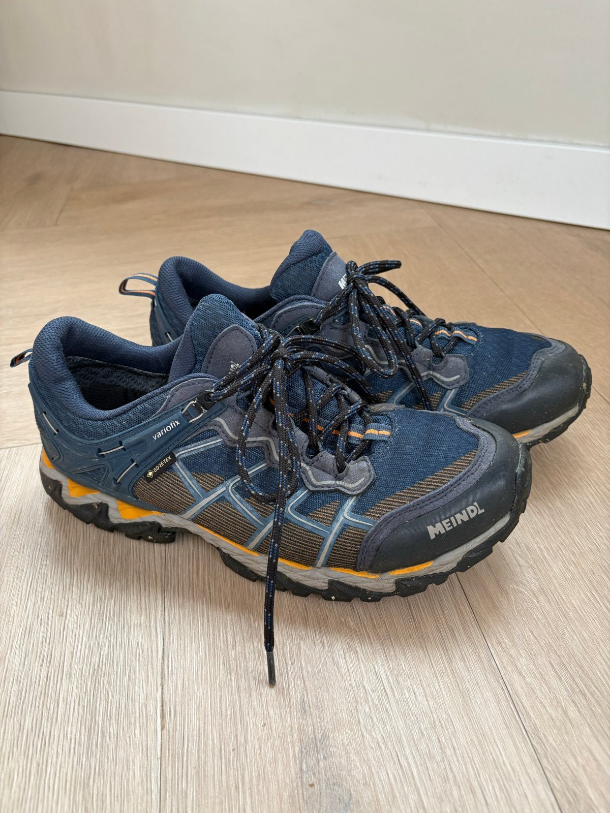 Meindl wandelschoenen Gore-Tex - Maat UK 7 (EU 40.5), Sport en Fitness, Ophalen of Verzenden, Zo goed als nieuw, Schoenen