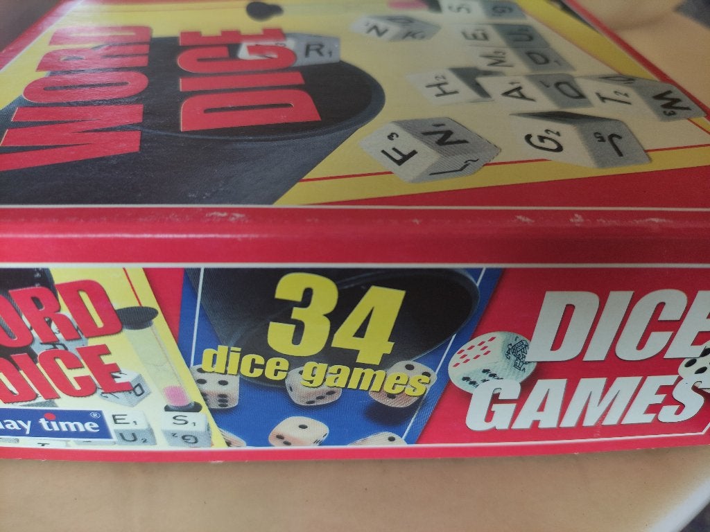 34 dice games en word dice ,dobbel spellen play time, Een of twee spelers, Ophalen of Verzenden, Zo goed als nieuw, Play time