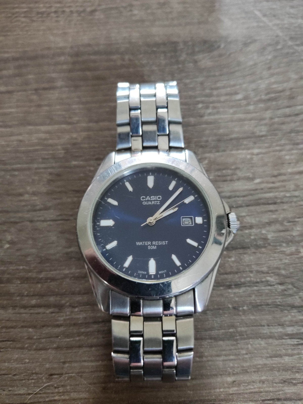 Casio Quartz Horloge - Stijlvol en Waterbestendig, Gebruikt, Staal, Polshorloge, Ophalen of Verzenden
