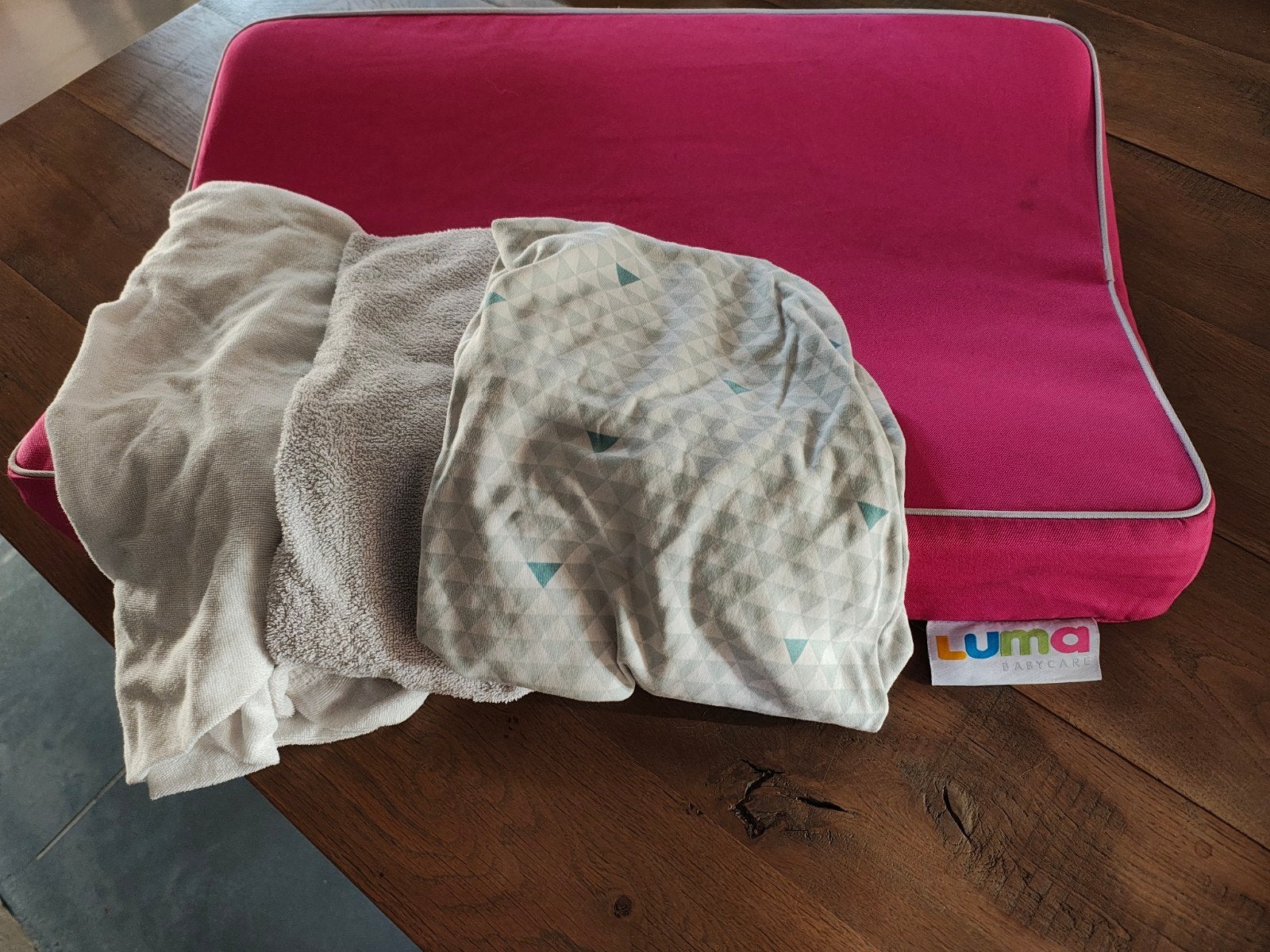 Luna aankleedkussen, Kinderen en Baby's, Badjes en Verzorging, Ophalen of Verzenden, Zo goed als nieuw, Aankleedkussen, Overige merken