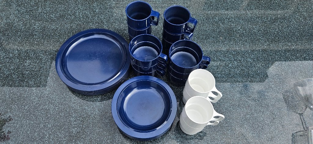 Mepal dionkerblauw servies, Caravans en Kamperen, Ophalen, Gebruikt
