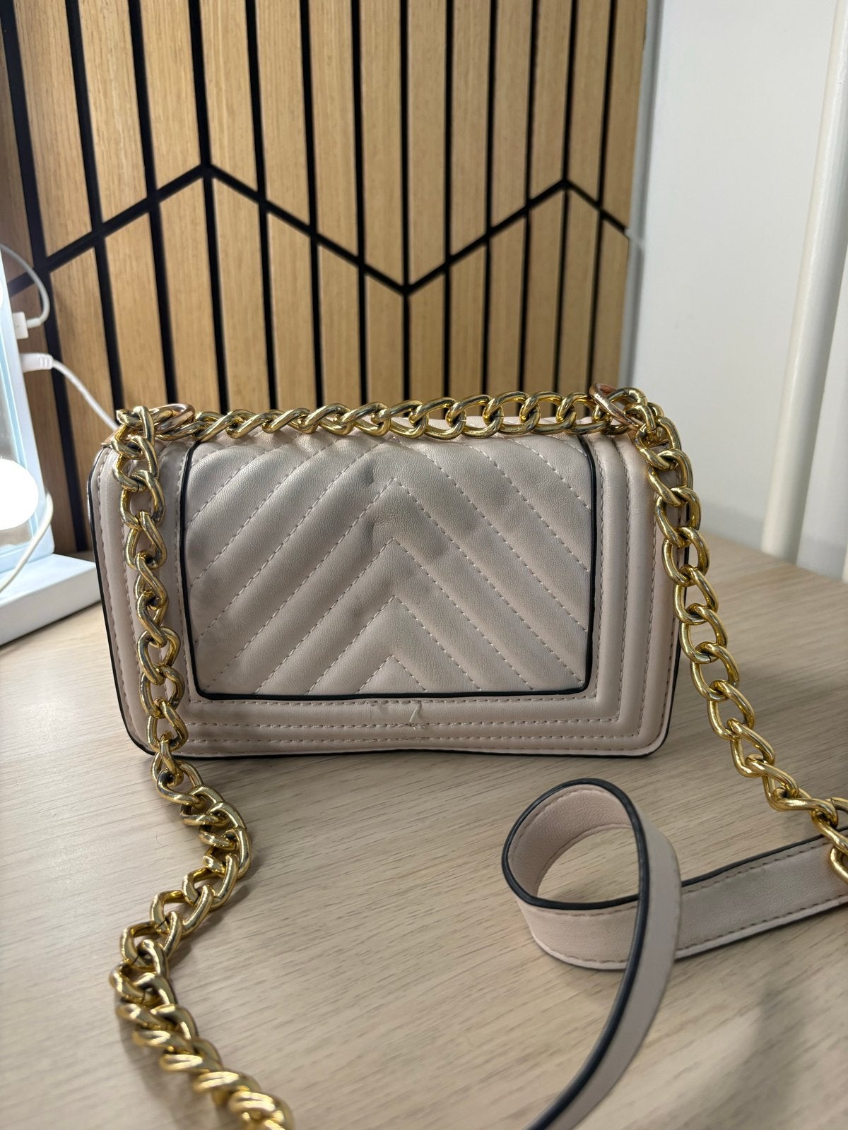 1 op 1 YSL Tasje Beige - gebruikt, Sieraden, Tassen en Uiterlijk, Verzenden, Gebruikt, Beige, Schoudertasje