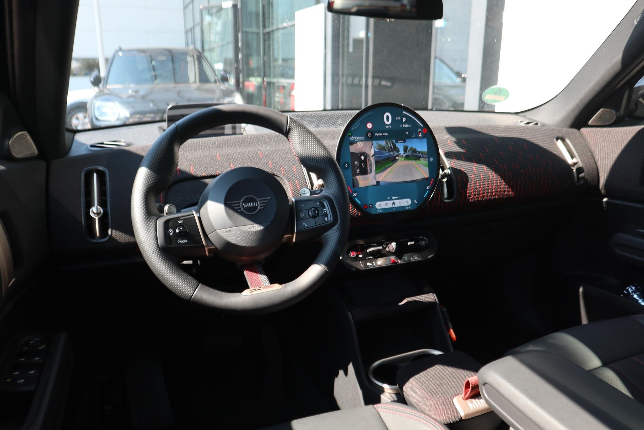 MINI Countryman C | John Cooper Works uitvoering + Pakket L, Gebruikt, Met garantie (alle), Leder en Stof, Zwart