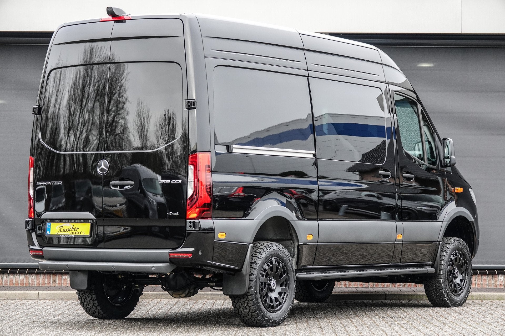 Mercedes-Benz Sprinter 4x4 319Cdi 190Pk 9G-tronic | L2H2 | D, Automaat, Stof, Gebruikt, Zwart