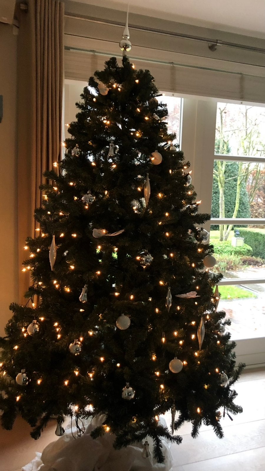Kerstboom (kunst), Ophalen, Zo goed als nieuw