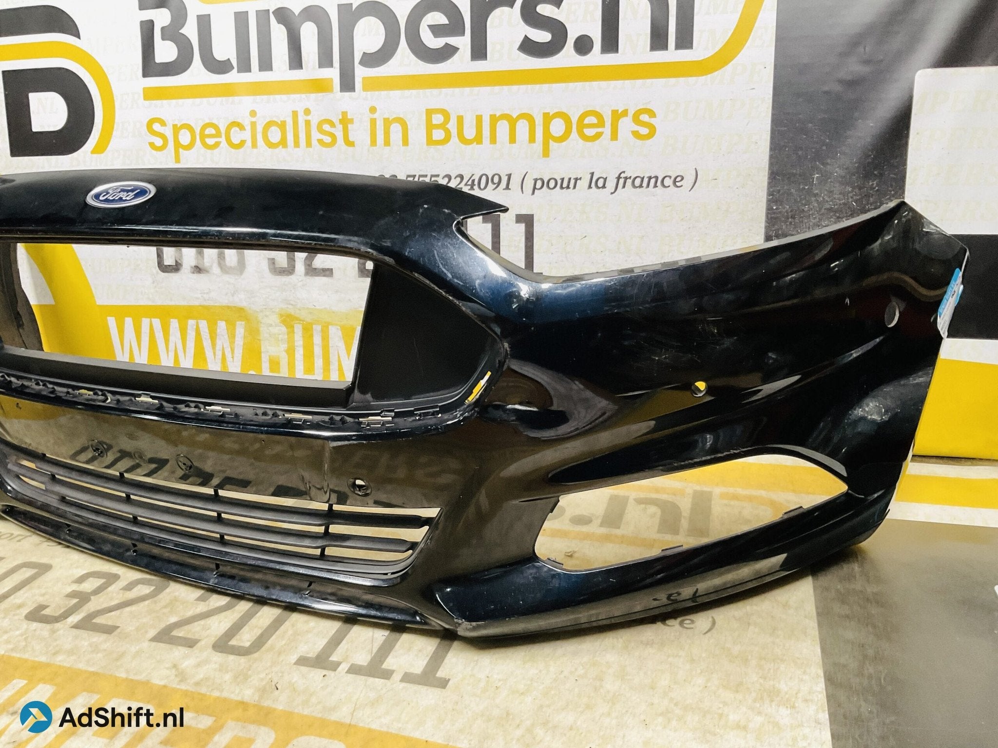 BUMPER Ford Mondeo VOORBUMPER 1-D6-6165z, Bumper