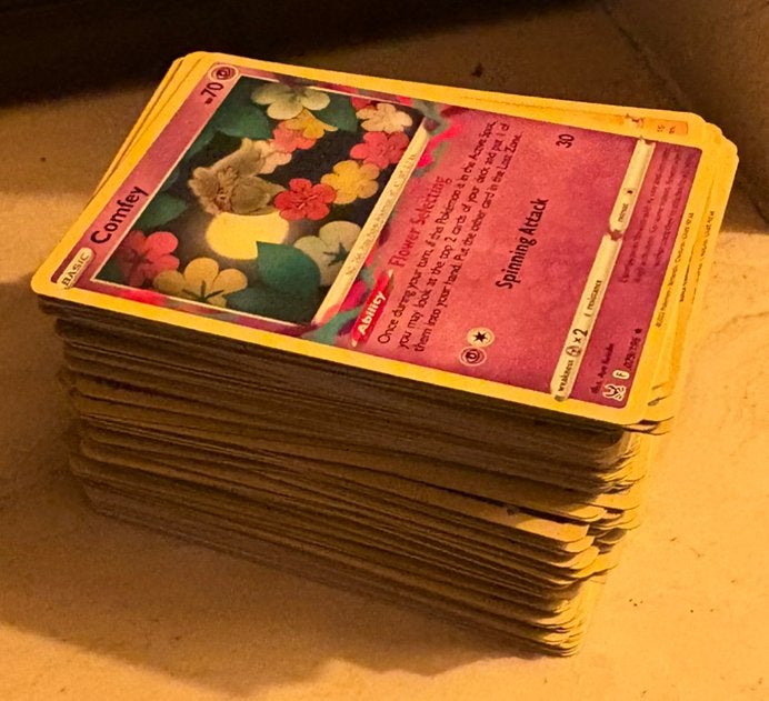 Bulk +/- 180 kaarten - Lost Origin - Pokémon, Ophalen of Verzenden, Zo goed als nieuw, Meerdere kaarten