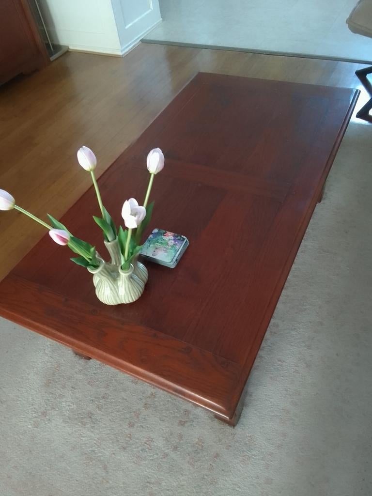 Te koop een mooie  massief eikenhouten salontafel, Ophalen, 100 tot 150 cm, 50 tot 75 cm, Eikenhout